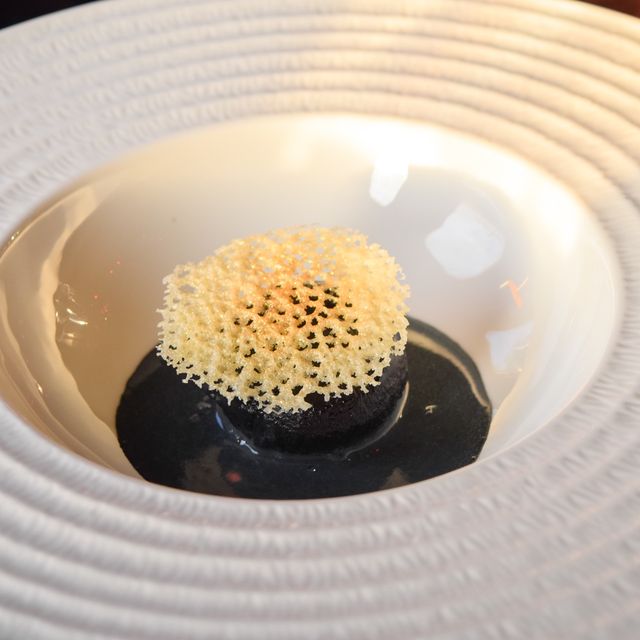 รีวิว Fine Dining ระดับ First Class บนเครื่องบิน