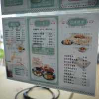 乾淨同埋食物選擇多｜洪聖街八號冰室