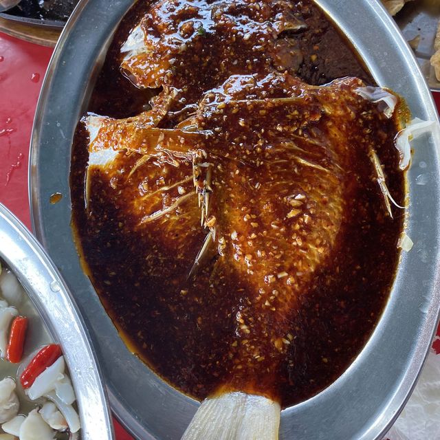 Fresh and delicious seafood Pasir Penambang