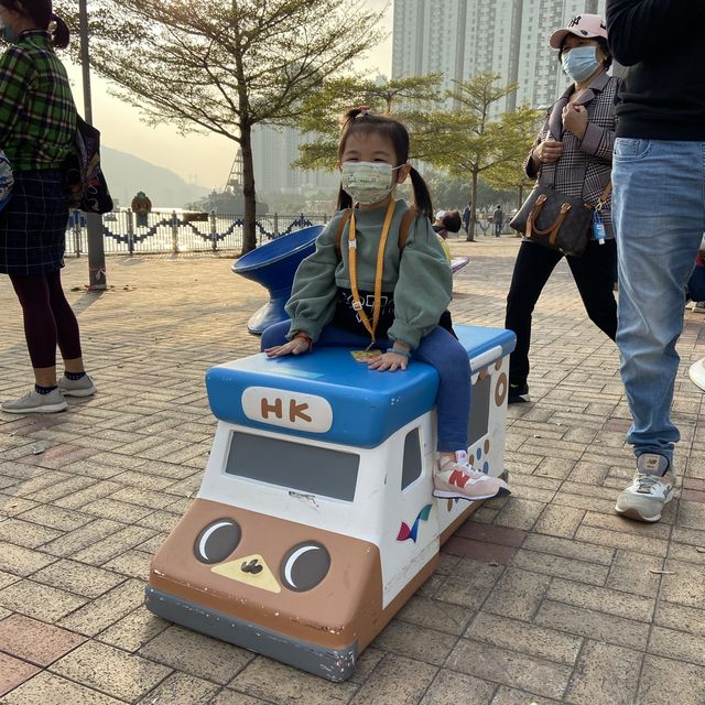 【維港癲噹聖誕遊樂園】