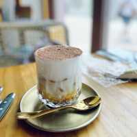 假日休閑餐廳-The Coffee Academics