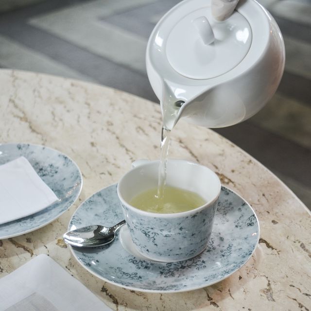 พาไปจิบชา กิน Afternoon Tea กันแบบสวยๆ