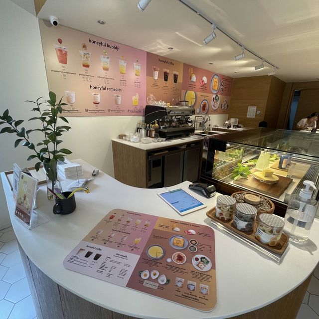 【バンコク】はちみつ専門店のハニーフルカフェ