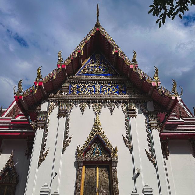 วัดพิชัยสงคราม (วัดนอก) วัดดังเมืองปากน้ำ