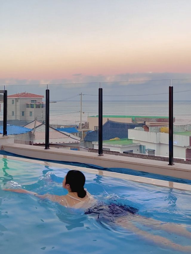 감포 노을을 내려다보며 수영 한 판💙ㅣ펜타스케이프
