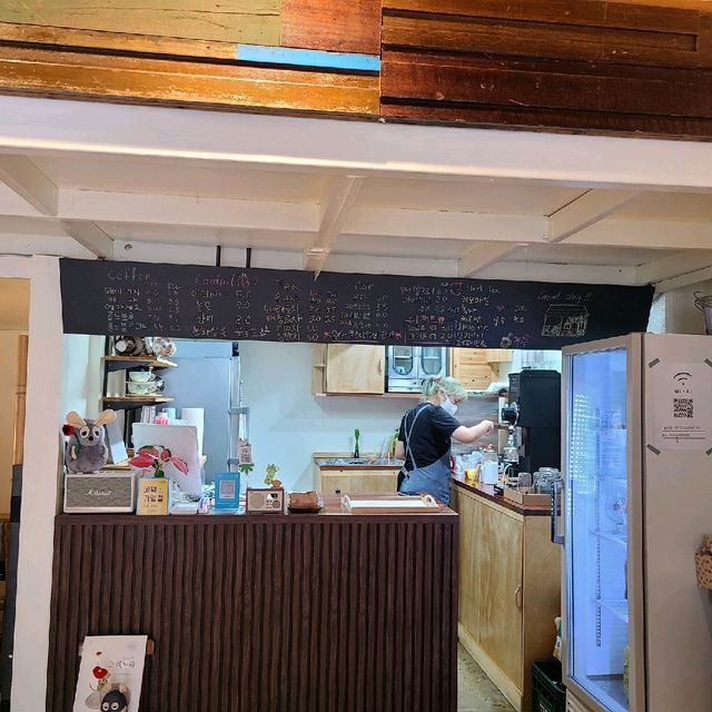 [Voyage13.] 도깨비 촬영지인 동인천 클로드 북📚 카페~^^