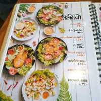 Oasis Café ป่ากลางเมือง พิษณุโลก