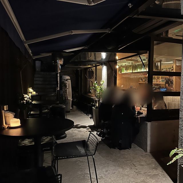 法日混血隱秘酒吧居酒屋