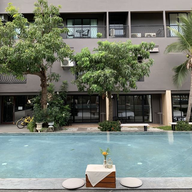 Siam Beach Resort หัวหิน เดิน 10 ก้าวลงชายหาด