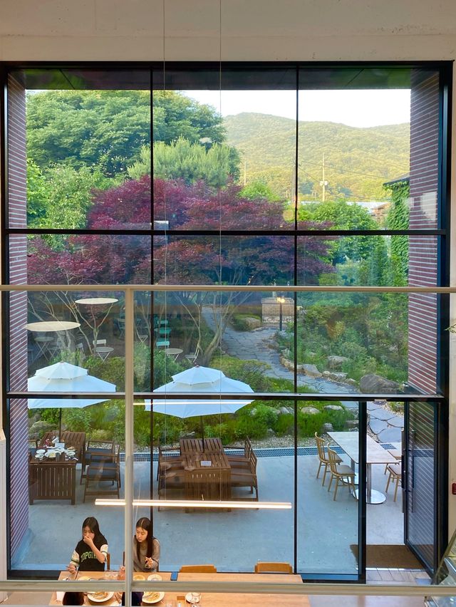 경기도 의왕에서 느끼는 제주 감성 레스토랑 ‘뒤란’ 🌴