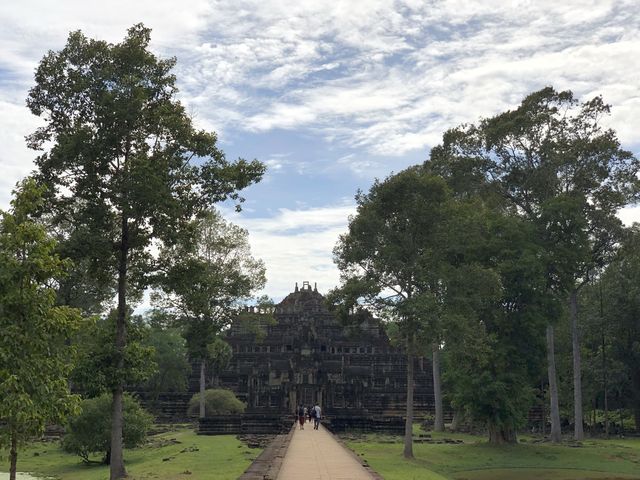 Baphuon Temple - Beautiful Hindu temple