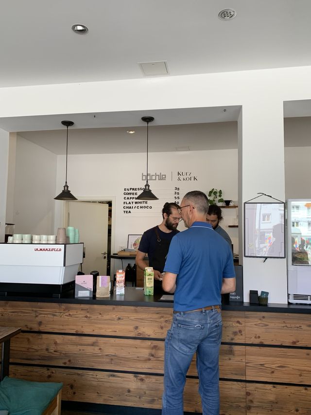 🇩🇪 독일 프라이부르크 - 커피가 맛있는 스페셜 티 카페 Bächle