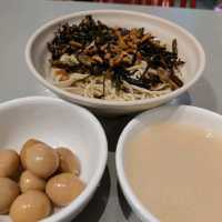 DingTeLe Shanghai, noodle heaven