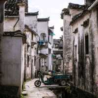 Picturesque Hongcun Village in Anhui