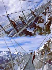 Take my dad to explore the millennium glaciers of the Alps.