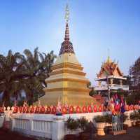 วัดจอมเขามณีรัตน์ 
