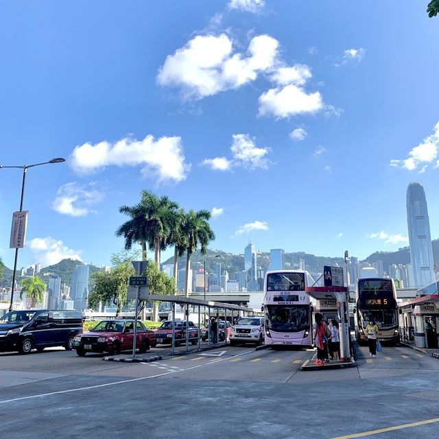 🚶在晴朗的天氣下漫遊尖沙嘴海旁🌊