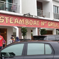 Steamboat n Grill
