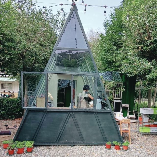 蘆竹露營咖啡廳⛺️-Friend In Café