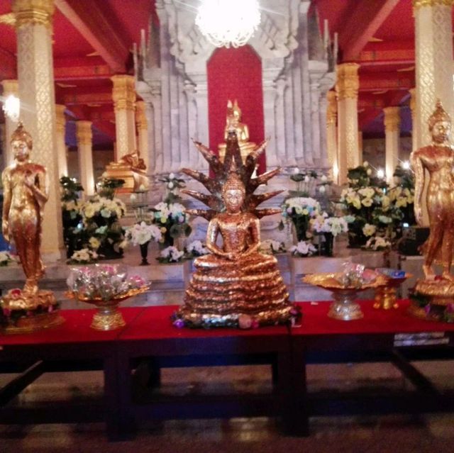 วัดทางสาย พระมหาธาตุเจดีย์ภักดีประกาศ 