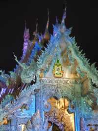 อุโบสถเงินที่เลืองลือในเชียงใหม่