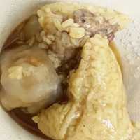 顏記清蒸肉圓｜一口一口的小肉圓跟肉粽