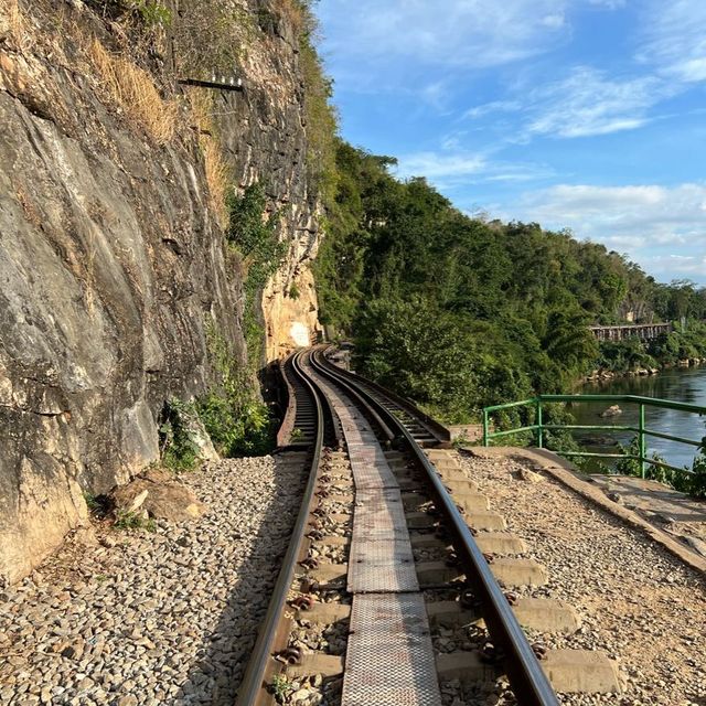 Death Railway (Tham Krasae Railway Bridge)