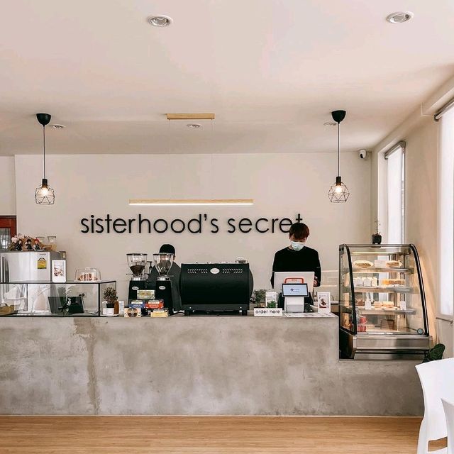 Sisterhood Secret Cafe