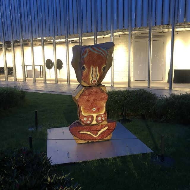 K11 Musea- Luxurious Shopping Centre With Art-Works