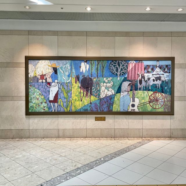 アートが沢山の札幌のJRタワー