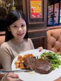 《超 正 西 班 牙 餐 廳》