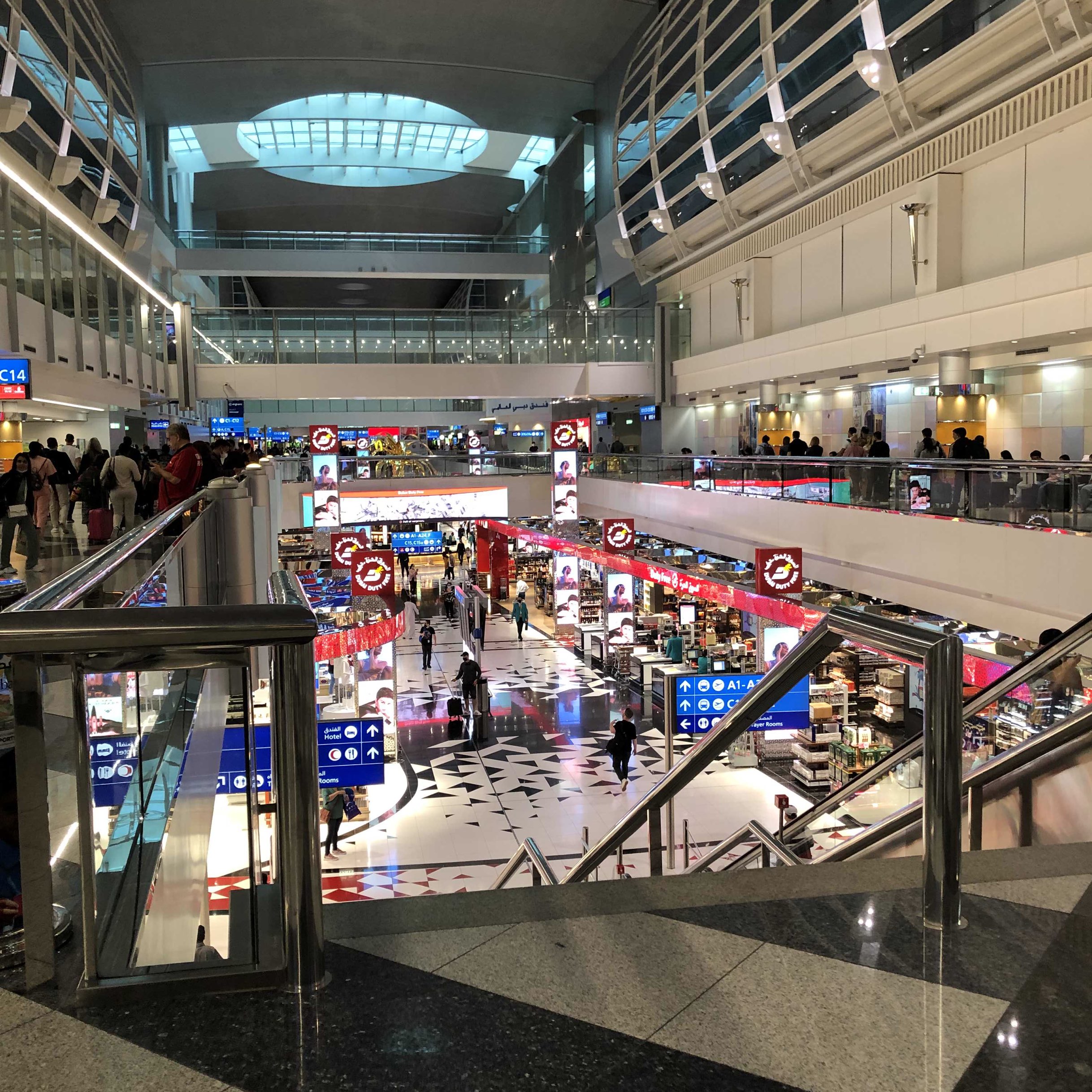 ドバイ国際空港 Trip Com ドバイの旅のブログ