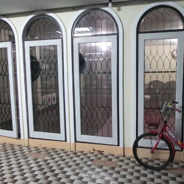 บ้านน้ำเชี่ยว