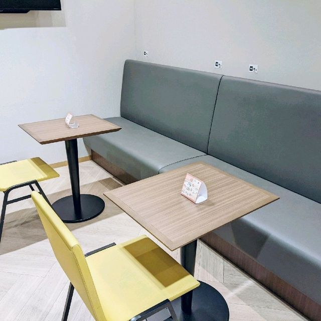 【無料コーヒーが美味】大阪難波のコスパホテルといえばレッドルーフイン