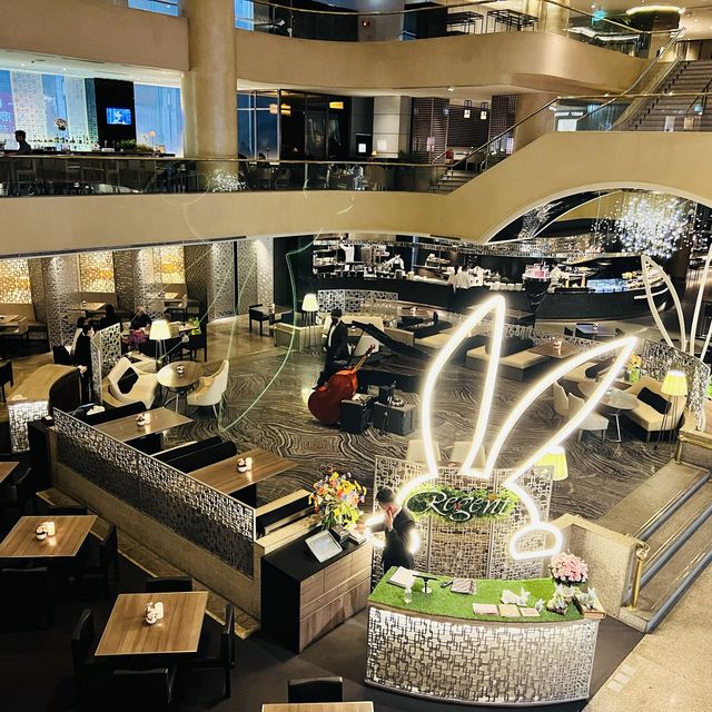 Azie Grand Cafe 