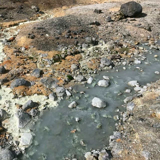 地獄のような観光地「地獄谷」