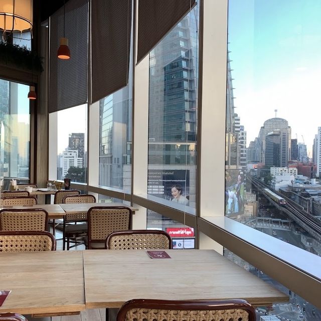 泰國曼谷 ｜ Savoey Thai Restaurant 上味泰餐館