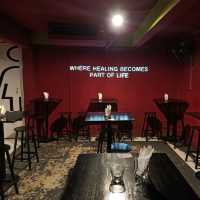 Hupital ผับผู้ดีตีมโรงพยาบาลในถนนข้าวสาร