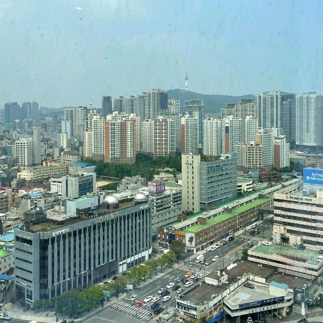 용산역과 연결된 이비스 스타일 앰베서더