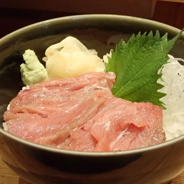 充滿濃厚日本居酒屋街氛圍