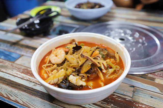 울릉도 먹거리 저동항 먹자골목