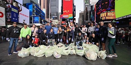 2024 United Airlines NYC Half Plogging Event | NYRR RUNCENTER featuring the New Balance Run Hub