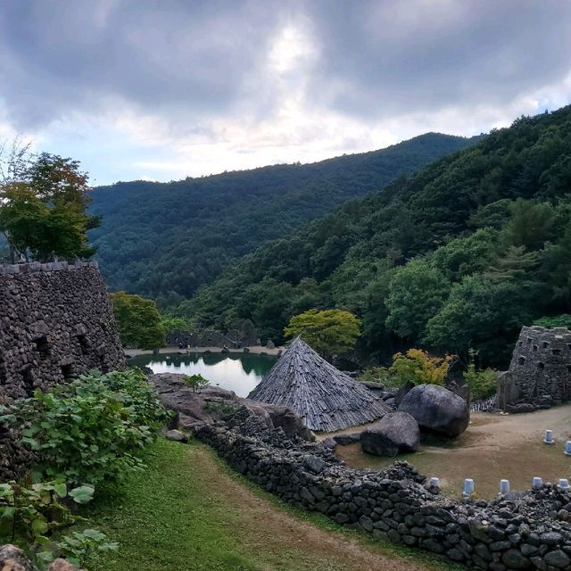 이색적인 국내 여행지(하동 삼성궁)