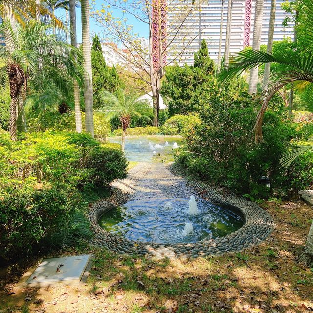 綠草如茵的花園 📍屯門