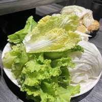肉量很多！口慾滿足！還有造型動物牛奶鍋！好食多涮涮鍋🍲