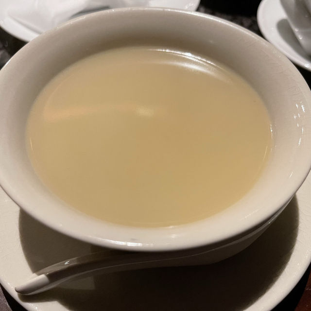 香港頭三位之一既片皮鴨 - 沙田18片皮鴨