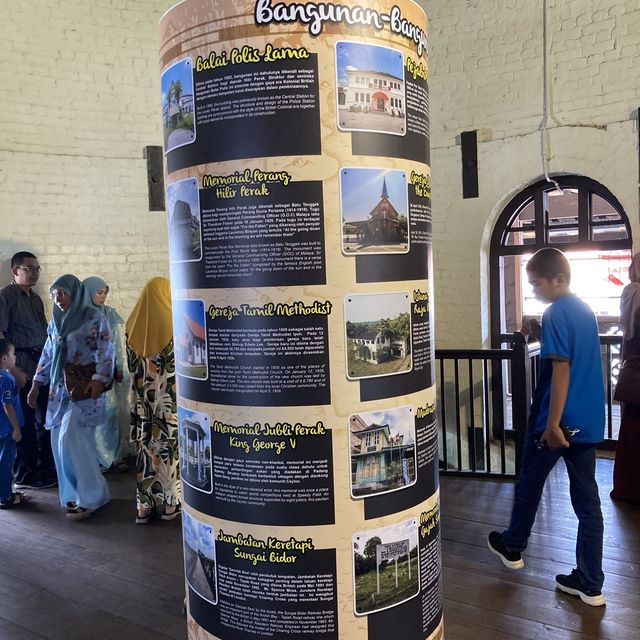Leaning Tower of Teluk Intan