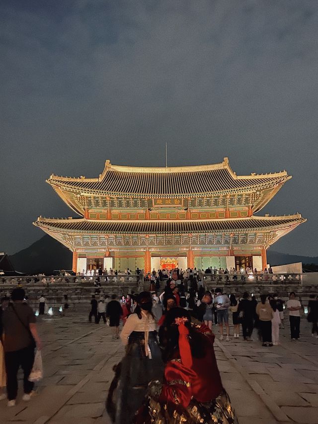한복입고 경복궁 밤산책🍃