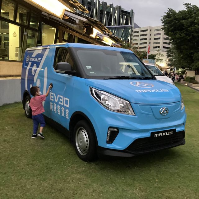 《全港首個電動車展「零碳天地戶外電動車展」》