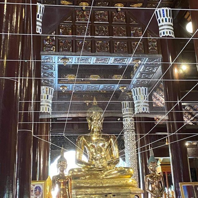 มาขอความรักที่เชียงใหม่ ณ วัดโลกโมฬี